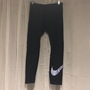 Nike crop leggings